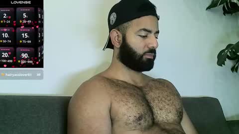 SebasRoa online show from 16, 12, 2025