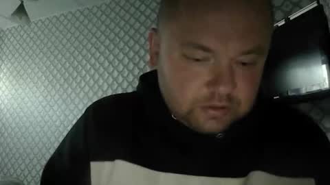 rob18997 online show from 14, 2, 2026