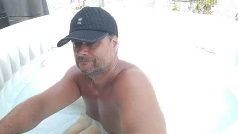 Snapshot of rob28101 chatting on 10, 7, 2026 rob online show from 10, 7, 2026