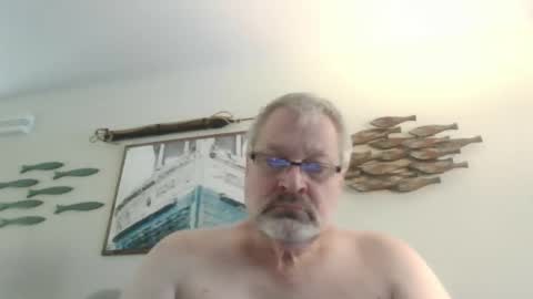 Snapshot of rob872217 chatting on 15, 12, 2025 rob872217 online show from 15, 12, 2025