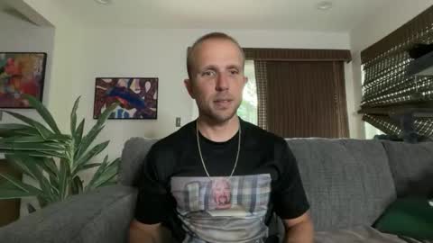 Snapshot of rob_ryder chatting on 8, 6, 2026 rob ryder online show from 8, 6, 2026