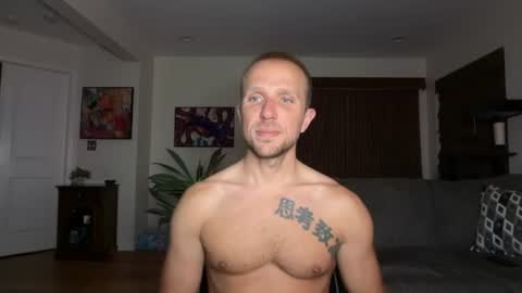 Snapshot of rob_ryder chatting on 4, 7, 2026 rob ryder online show from 4, 7, 2026