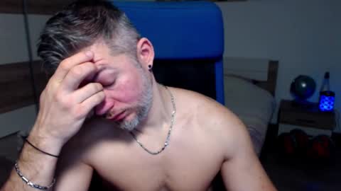 Snapshot of robbyshawz chatting on 30, 12, 2024 robbyshawz online show from 30, 12, 2024