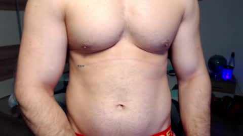 Snapshot of robbyshawz chatting on 2, 1, 2025 robbyshawz online show from 2, 1, 2025