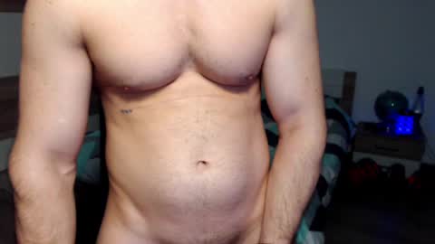 Snapshot of robbyshawz chatting on 4, 1, 2025 robbyshawz online show from 4, 1, 2025