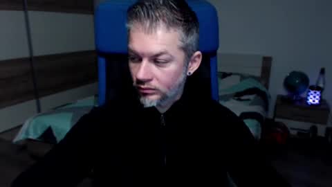 Snapshot of robbyshawz chatting on 10, 1, 2025 robbyshawz online show from 10, 1, 2025