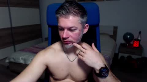 Snapshot of robbyshawz chatting on 11, 3, 2025 robbyshawz online show from 11, 3, 2025