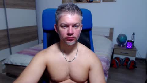 Snapshot of robbyshawz chatting on 20, 9, 2025 robbyshawz online show from 20, 9, 2025