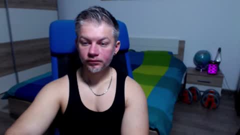 Snapshot of robbyshawz chatting on 7, 10, 2025 robbyshawz online show from 7, 10, 2025