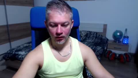 Snapshot of robbyshawz chatting on 29, 10, 2025 robbyshawz online show from 29, 10, 2025