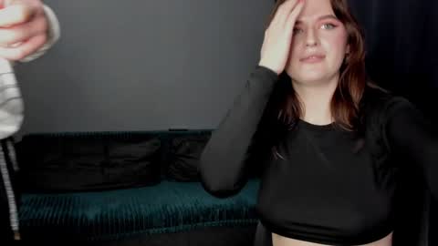 Lisa and Robert  i am online all days 900 am GMT3   online show from 10, 12, 2024