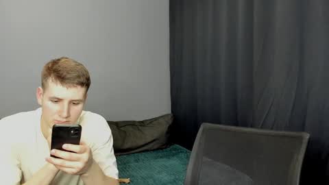 Lisa and Robert  i am online all days 900 am GMT3   online show from 9, 1, 2025