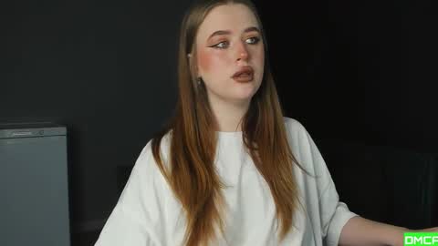 Lisa and Robert  i am online all days 900 am GMT3   online show from 17, 12, 2025