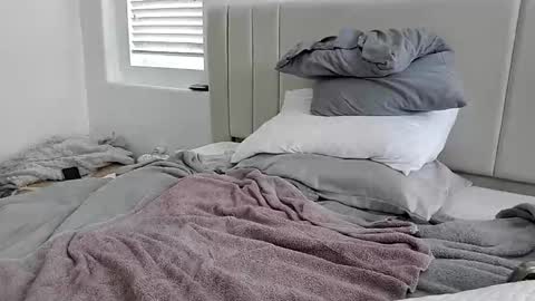 robertc2020 online show from 2, 4, 2026