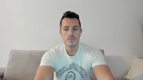 roberto4ever online show from 21, 1, 2025