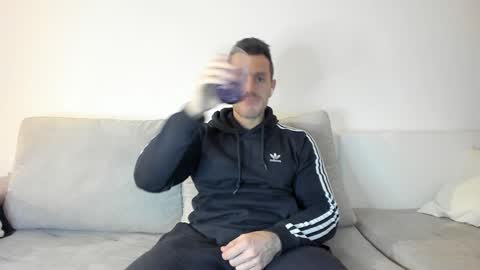 roberto4ever online show from 21, 1, 2025