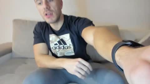 roberto4ever online show from 17, 2, 2025