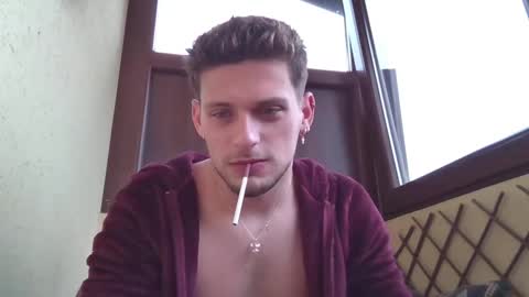 Snapshot of roberto_twink1 chatting on 15, 2, 2025 Roberto online show from 15, 2, 2025