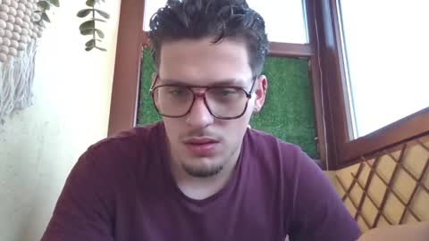 Snapshot of roberto_twink1 chatting on 27, 4, 2026 Roberto online show from 27, 4, 2026