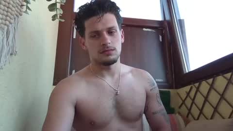 Snapshot of roberto_twink1 chatting on 29, 5, 2026 Roberto online show from 29, 5, 2026