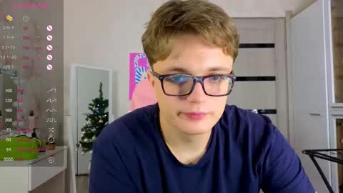 Snapshot of robertokingsize chatting on 9, 1, 2026 robertokingsize online show from 9, 1, 2026