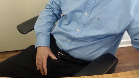 Snapshot of robidan6923 chatting on 20, 5, 2026 robidan6923 online show from 20, 5, 2026