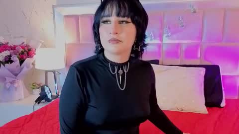 Snapshot of robinbennett chatting on 25, 4, 2026 robin D online show from 25, 4, 2026
