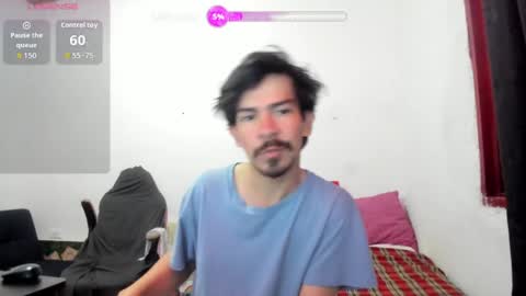 Snapshot of robindominique chatting on 27, 5, 2026 Robin online show from 27, 5, 2026