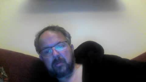 Snapshot of robx32 chatting on 20, 10, 2025 Rob online show from 20, 10, 2025
