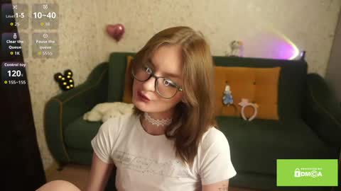 Snapshot of robynsentinella chatting on 8, 5, 2026 robynsentinella online show from 8, 5, 2026
