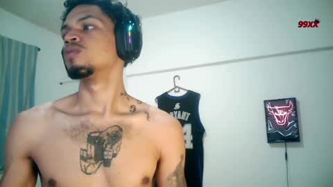 Snapshot of rocco99xx chatting on 19, 11, 2025 Rocco online show from 19, 11, 2025