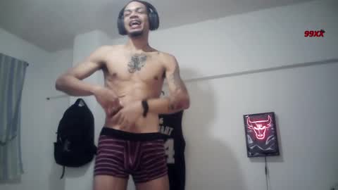 Snapshot of rocco99xx chatting on 28, 11, 2025 Rocco online show from 28, 11, 2025