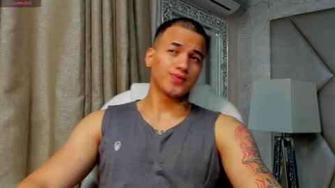 Snapshot of rocco_santos chatting on 10, 9, 2025 rocco_santos online show from 10, 9, 2025