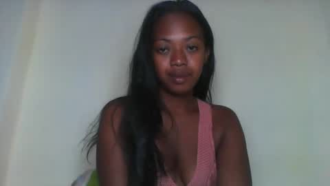 Snapshot of rochellinah chatting on 7, 4, 2026 rochellinah online show from 7, 4, 2026