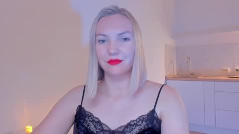 Snapshot of rock__baby chatting on 5, 1, 2025 rock__baby online show from 5, 1, 2025