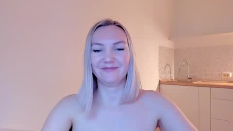 Snapshot of rock__baby chatting on 16, 2, 2025 rock__baby online show from 16, 2, 2025