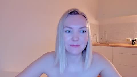 Snapshot of rock__baby chatting on 9, 3, 2025 rock__baby online show from 9, 3, 2025