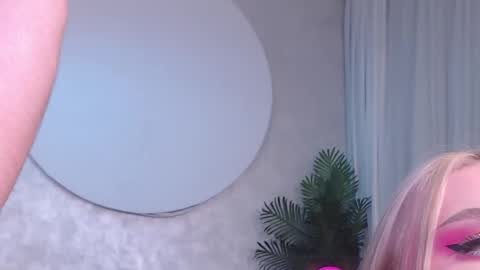 Lina and Den online show from 23, 11, 2025