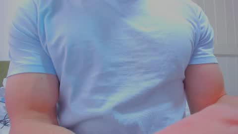 Snapshot of rocky_muscle chatting on 28, 7, 2026 rocky muscle online show from 28, 7, 2026