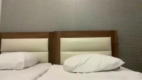 rockybee1 online show from 2, 12, 2025