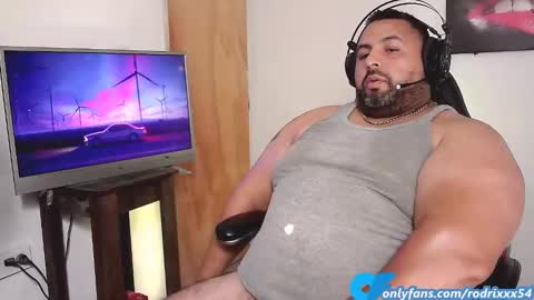 rodrixxx54 online show from 5, 1, 2025