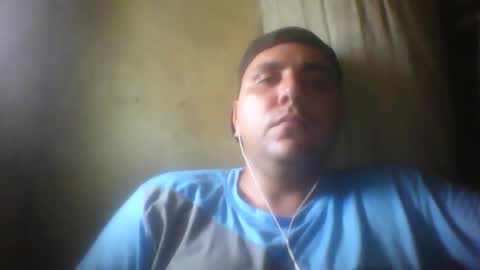 Snapshot of roger3600 chatting on 25, 10, 2025 Roger online show from 25, 10, 2025