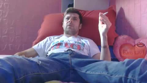 Banderas online show from 5, 4, 2026