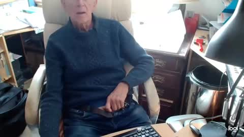 Snapshot of rolydawe chatting on 7, 10, 2025 rolydawe online show from 7, 10, 2025