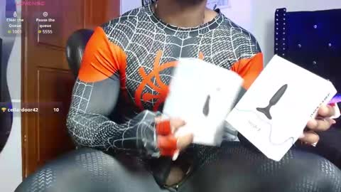Snapshot of romanpearce_ chatting on 4, 5, 2026 Roman online show from 4, 5, 2026