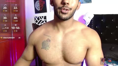 Snapshot of romanpearce_ chatting on 27, 5, 2026 Roman online show from 27, 5, 2026