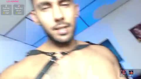 Snapshot of romanpearce_ chatting on 3, 8, 2026 Roman online show from 3, 8, 2026