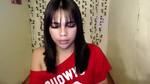 Snapshot of romantic_kath chatting on 19, 12, 2025 KATH online show from 19, 12, 2025