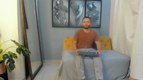 Romeo Bossi online show from 6, 4, 2026