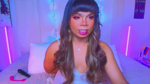 Romi Rouse online show from 9, 9, 2025